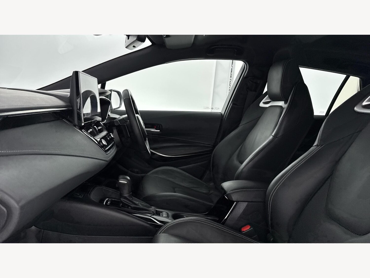 Used Toyota Corolla 2023 for sale - 76550430: Photo 12