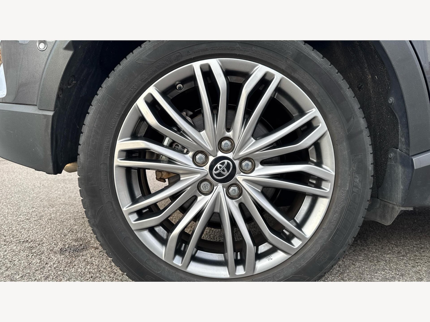 Used Toyota C-HR 2023 for sale - 76561345: Photo 20