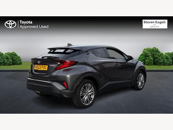 Used Toyota C-HR 2023 for sale - 76561345: Photo