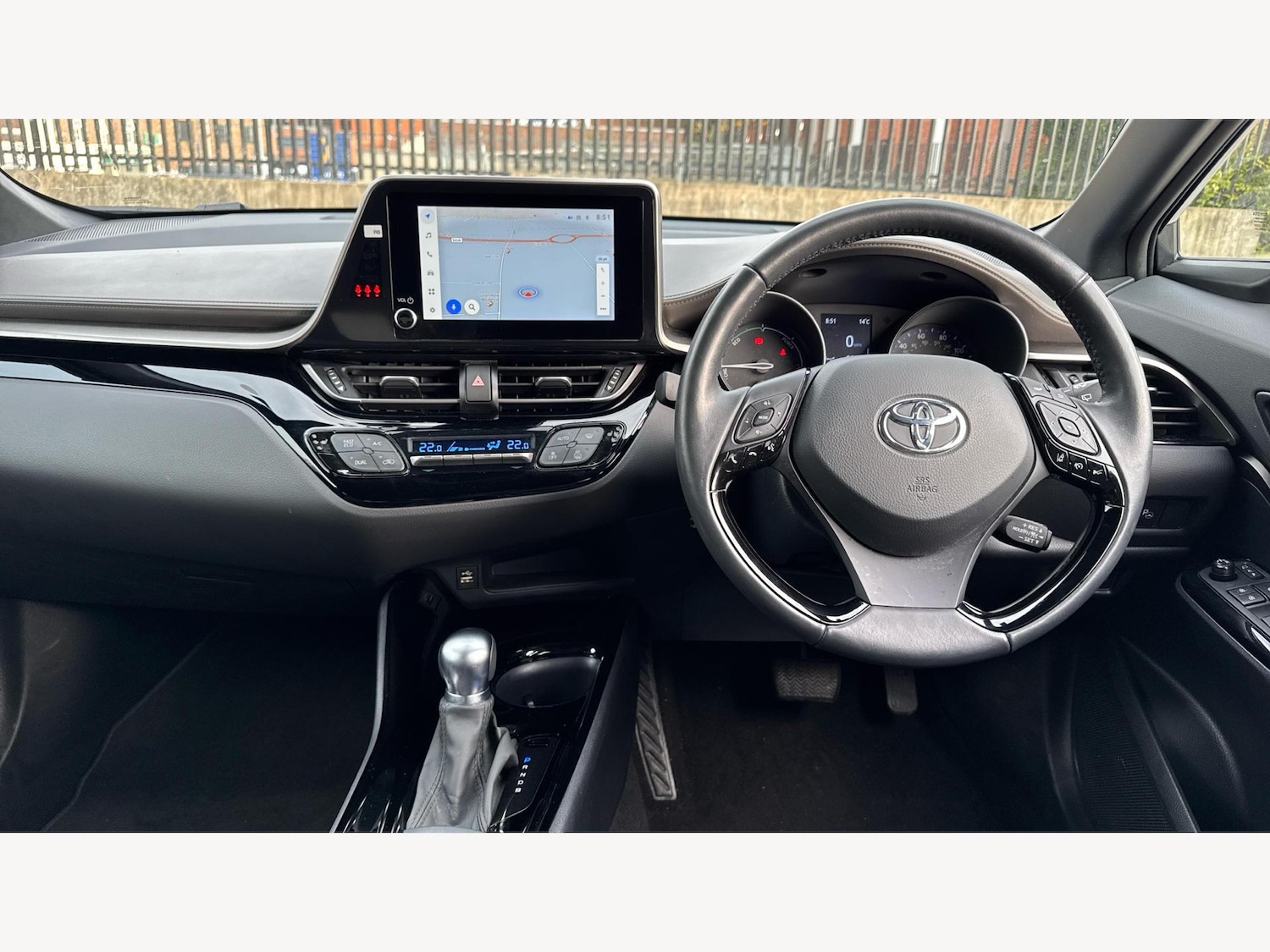 Used Toyota C-HR 2023 for sale - 76561345: Photo 7