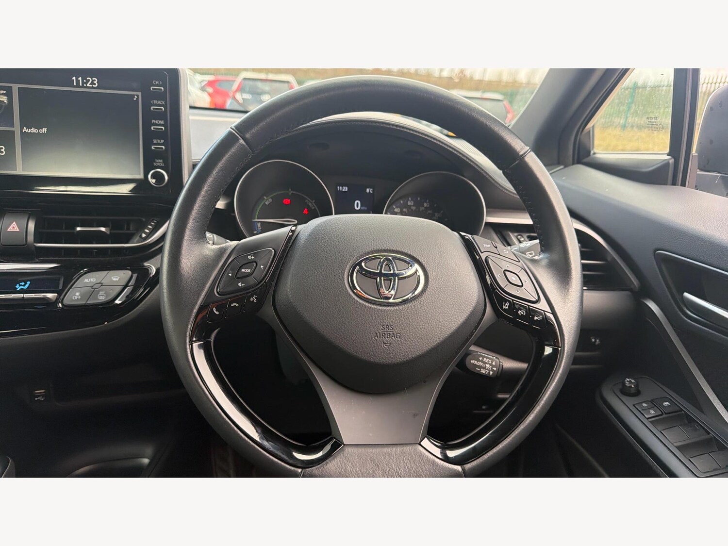 Used Toyota C-HR for sale - 77484192: Photo 11