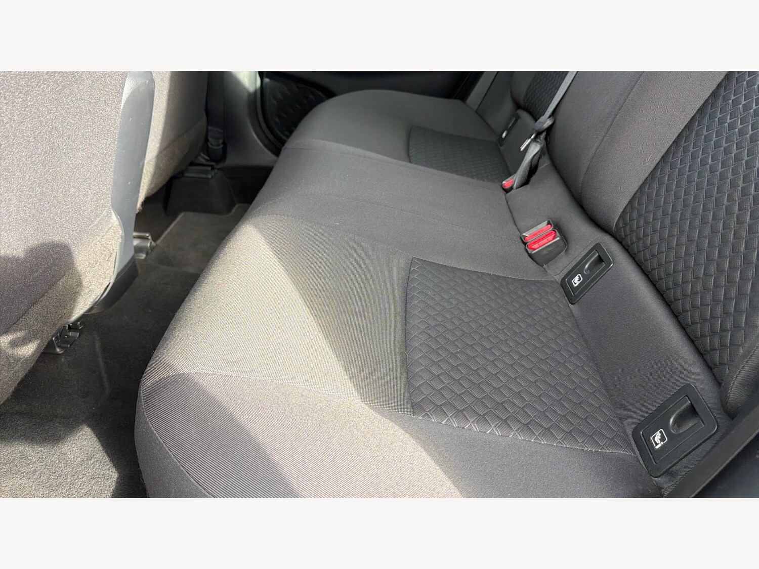 Used Toyota C-HR for sale - 77484192: Photo 16