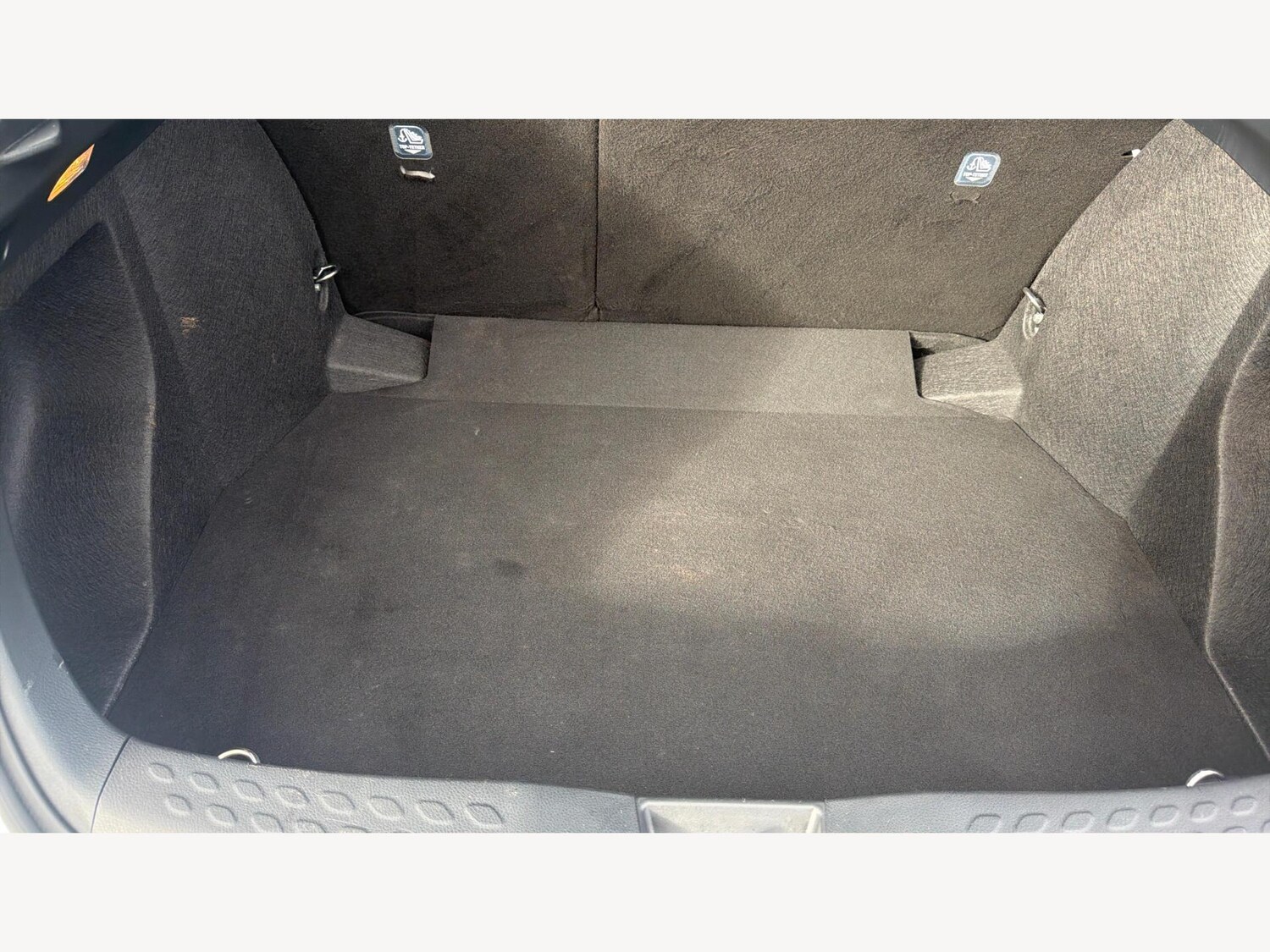 Used Toyota C-HR for sale - 77484192: Photo 17