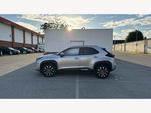 Used Toyota Yaris Cross 2023 for sale - 76337051: Photo 19