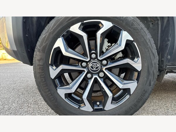 Used Toyota Yaris Cross 2023 for sale - 76337051: Photo 20