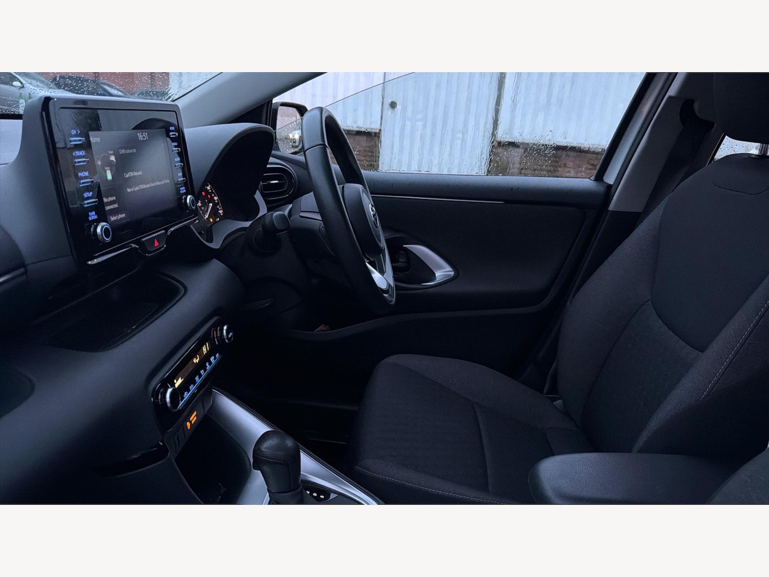 Used Toyota Yaris 2022 for sale - 77440771: Photo 13