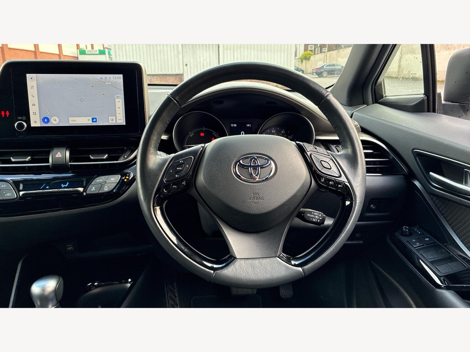 Used Toyota C-HR 2023 for sale - 77396406: Photo 8