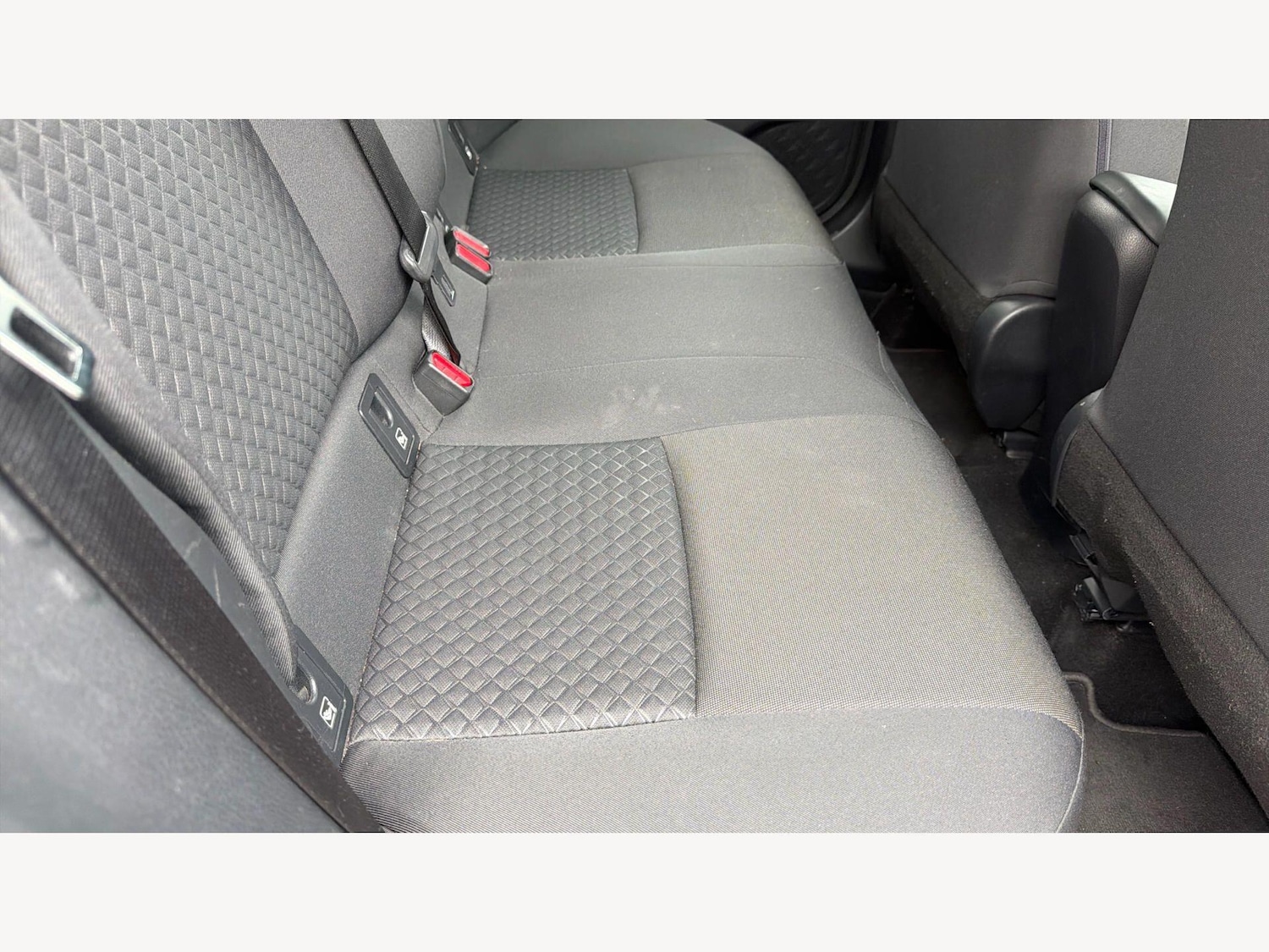 Used Toyota C-HR for sale - 78116417: Photo 15