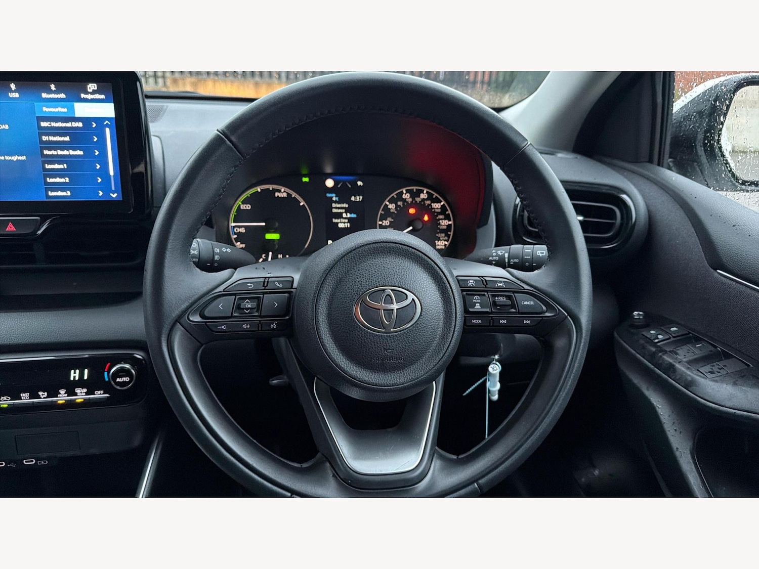 Used Toyota Yaris for sale - 77658786: Photo 11