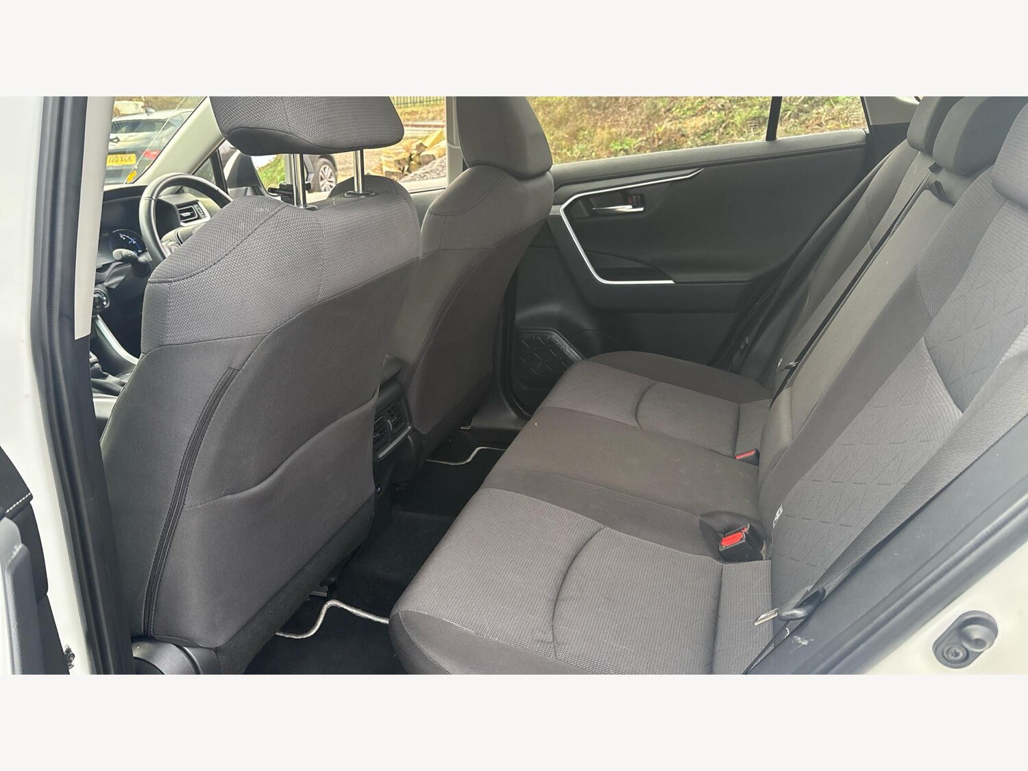 Used Toyota RAV4 2022 for sale - 76965068: Photo 15