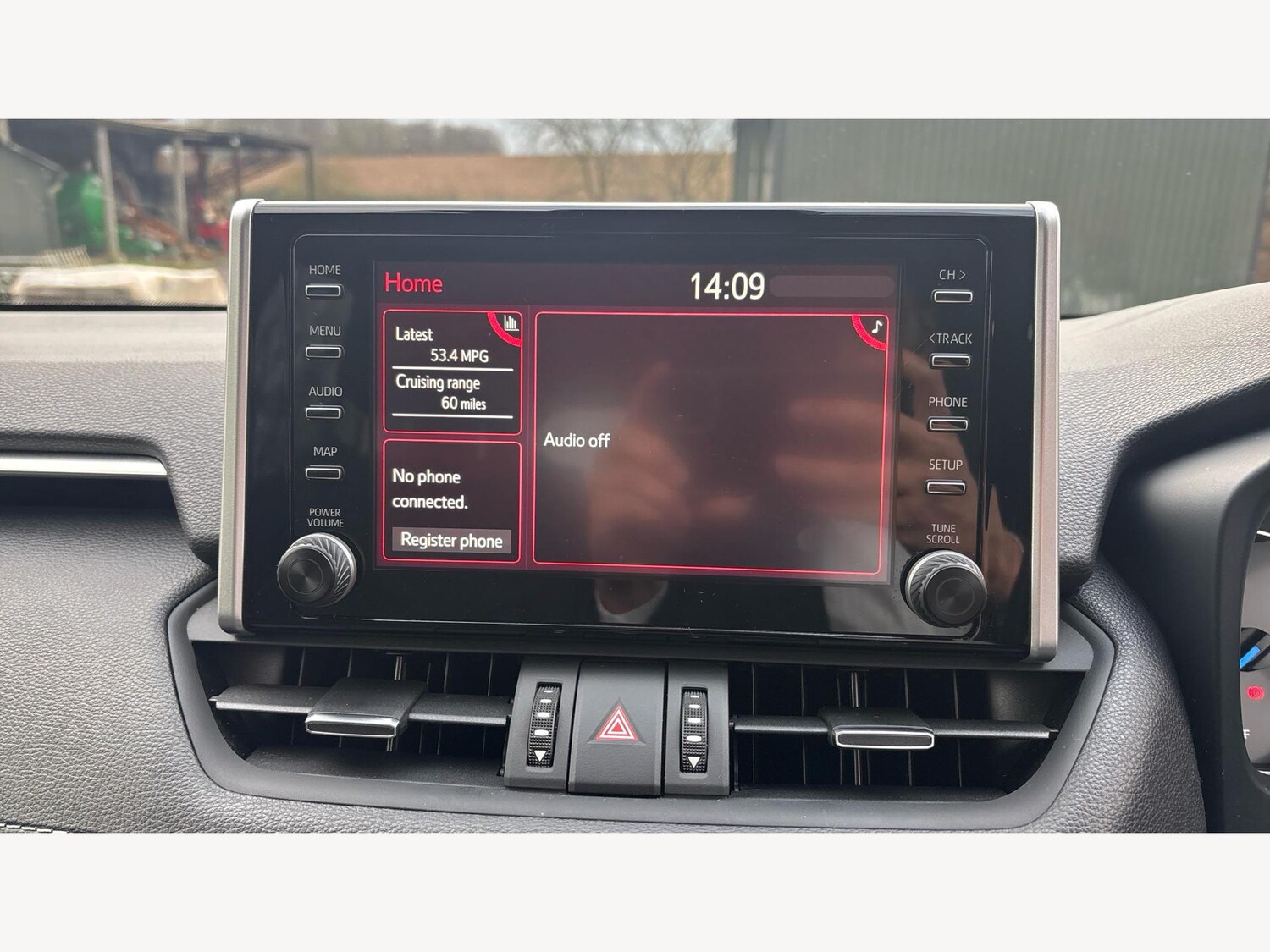 Used Toyota RAV4 2022 for sale - 76965068: Photo 9