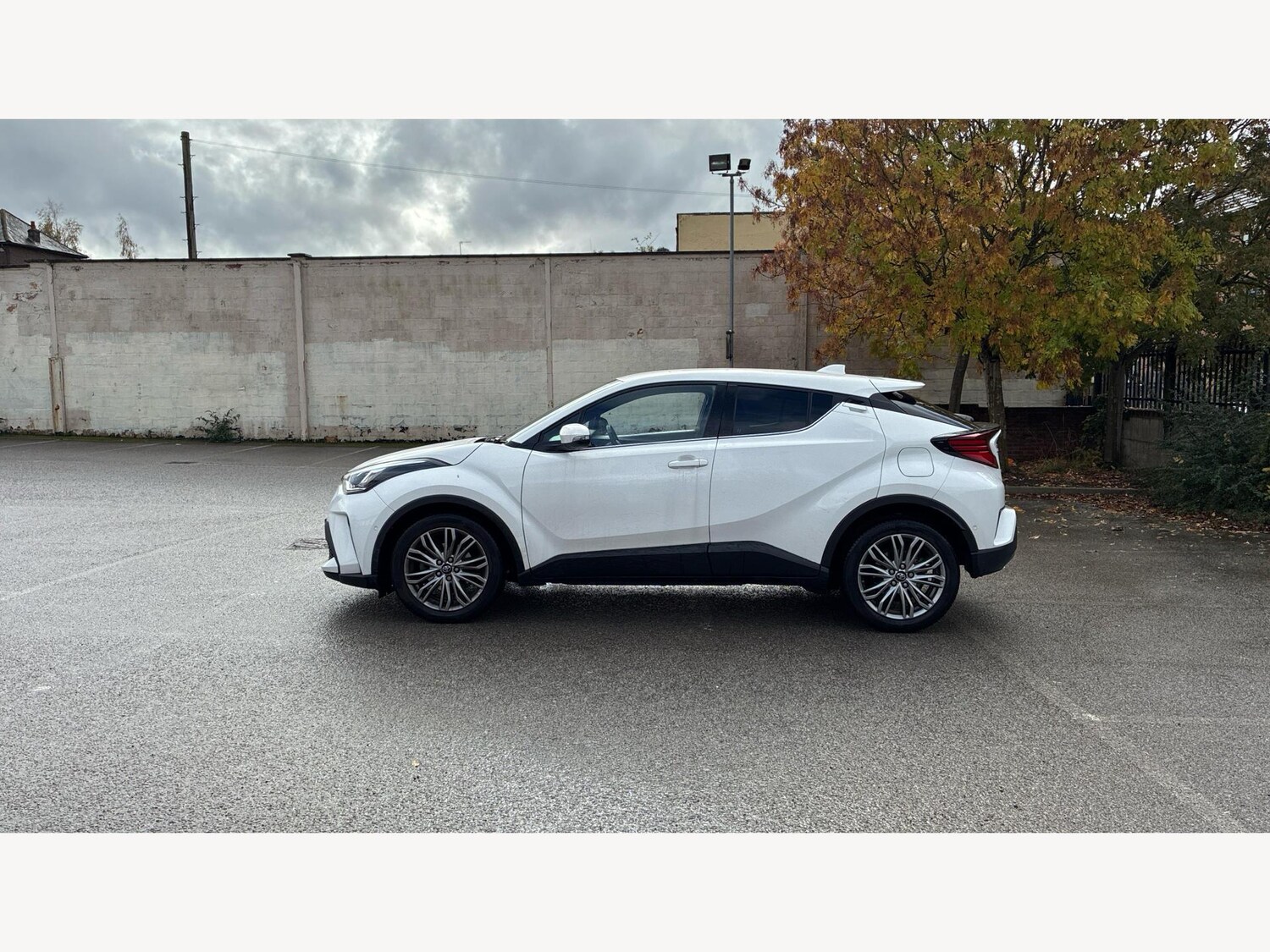 Used Toyota C-HR for sale - 77658816: Photo 19