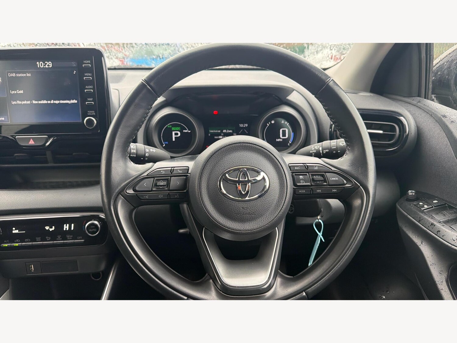 Used Toyota Yaris 2022 for sale - 77411881: Photo 11