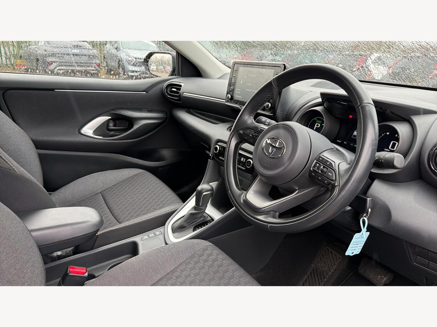 Used Toyota Yaris 2022 for sale - 77411881: Photo 14