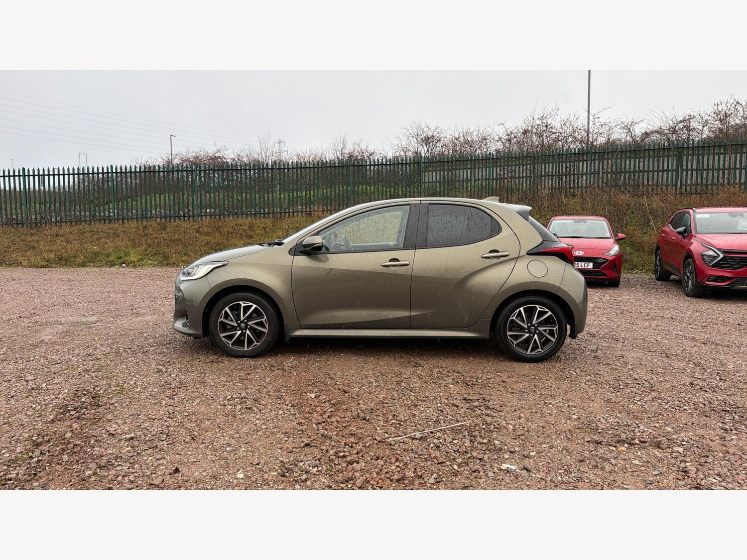 Used Toyota Yaris 2022 for sale - 77411881: Photo 20