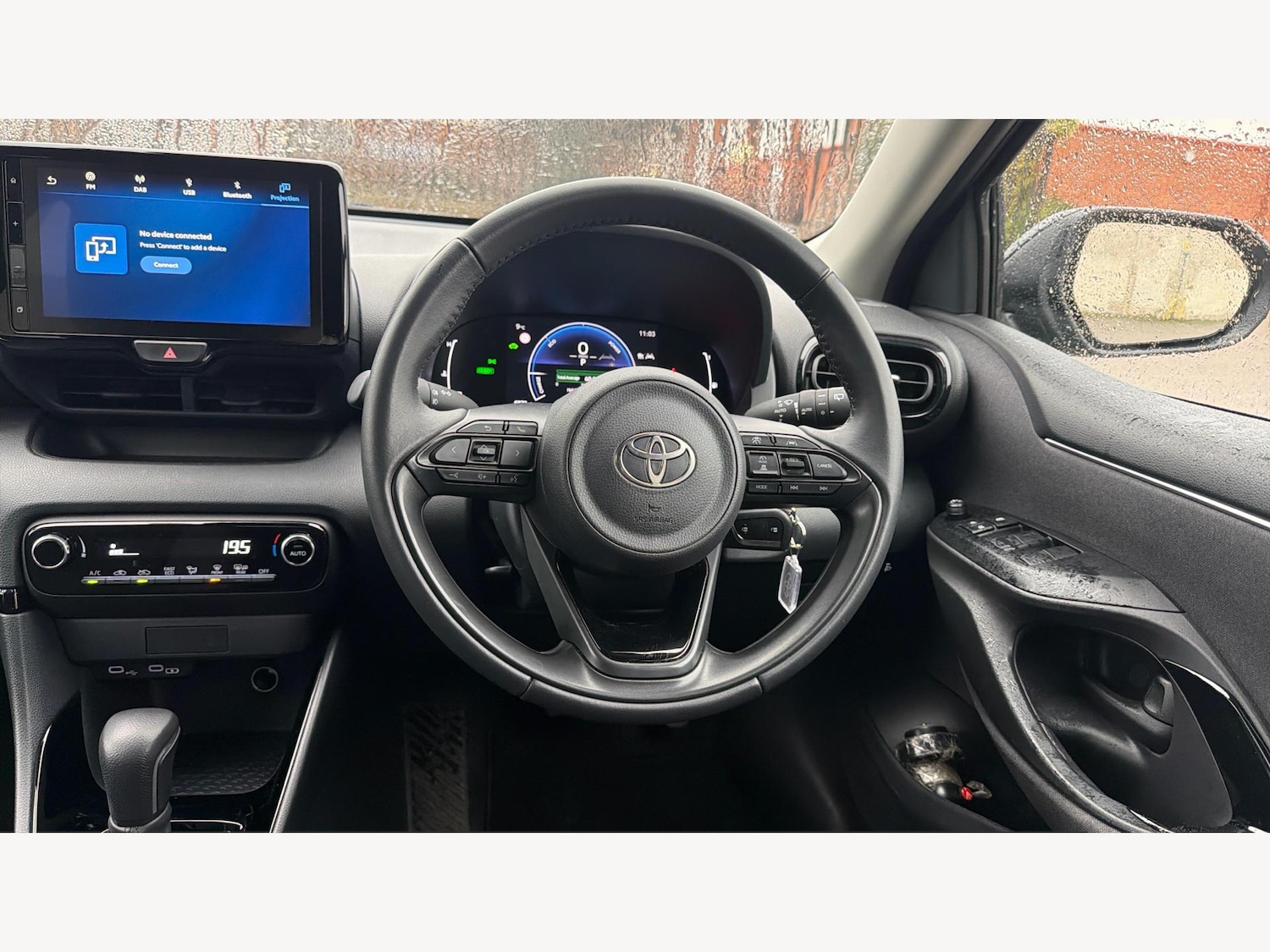 Used Toyota Yaris 2025 for sale - 77238541: Photo 8