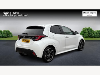 Used Toyota Yaris 2025 for sale - 77599134: Photo