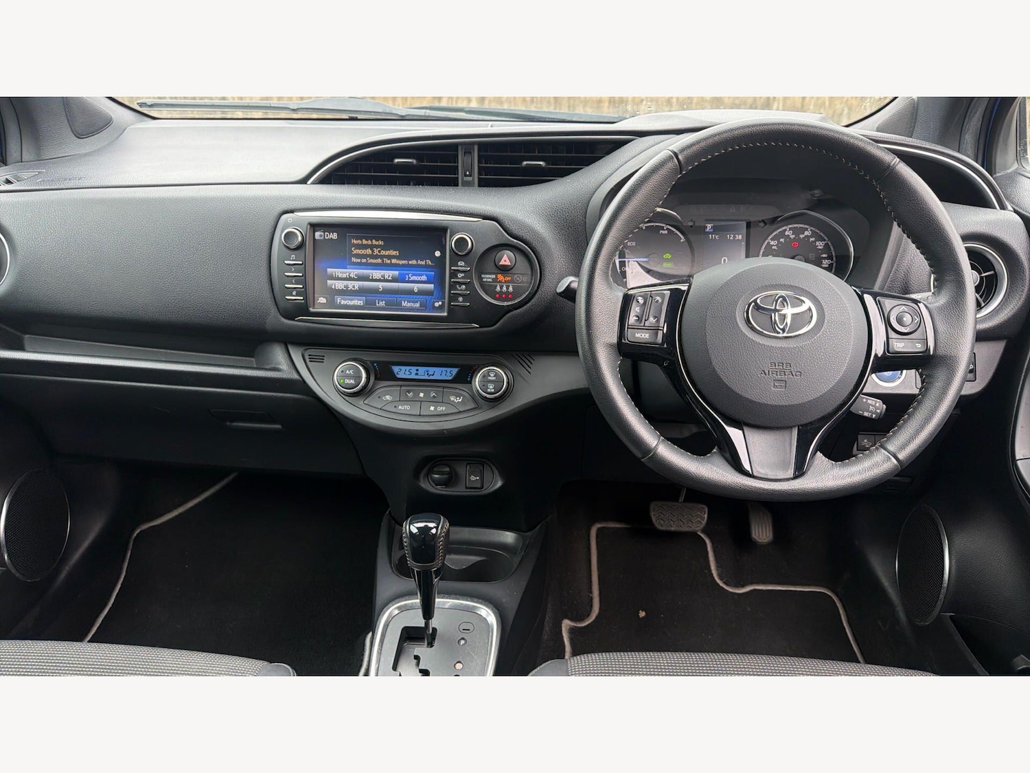 Used Toyota Yaris for sale - 78135623: Photo 8
