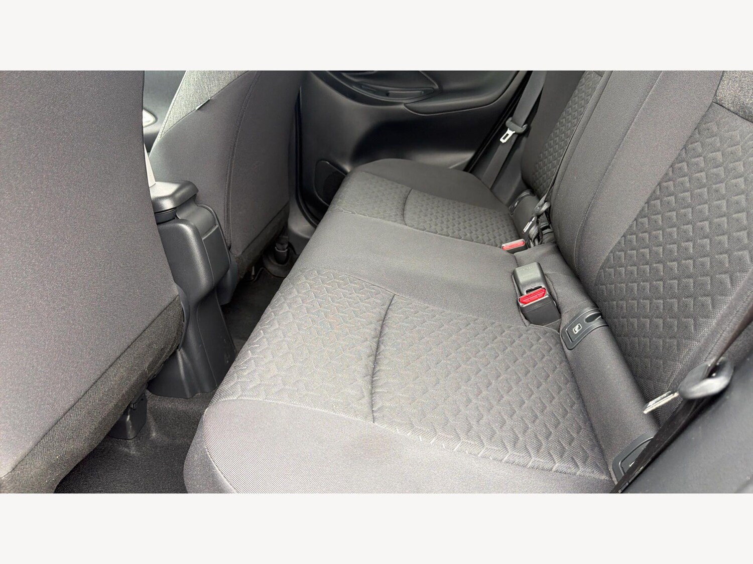 Used Toyota Yaris Cross 2024 for sale - 78170305: Photo 17