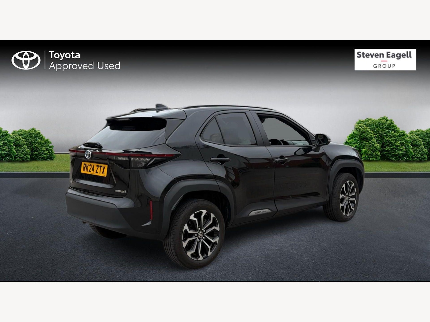 Used Toyota Yaris Cross 2024 for sale - 78170305: Photo 2