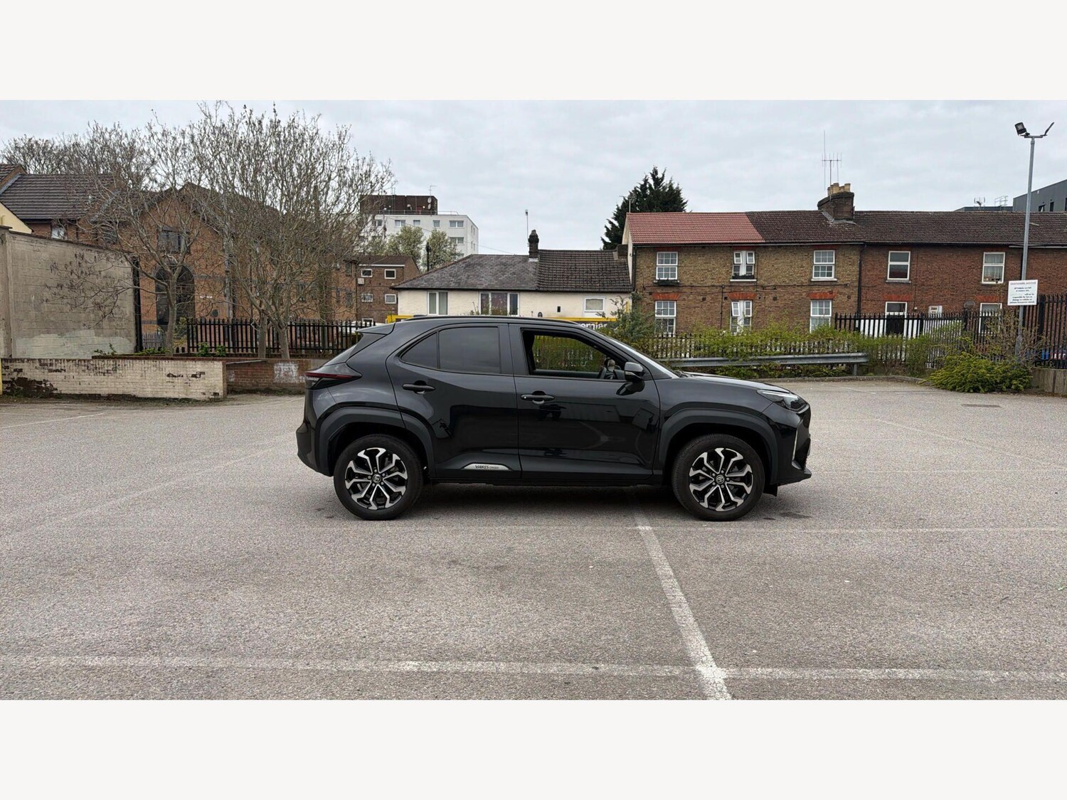 Used Toyota Yaris Cross 2024 for sale - 78170305: Photo 25