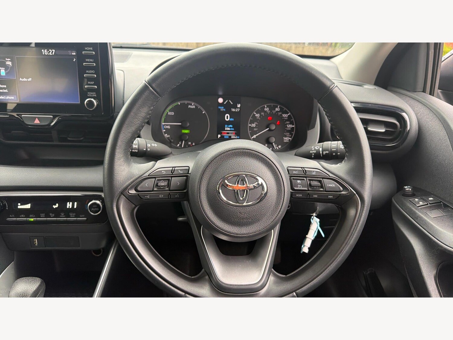 Used Toyota Yaris 2023 for sale - 78170756: Photo 11