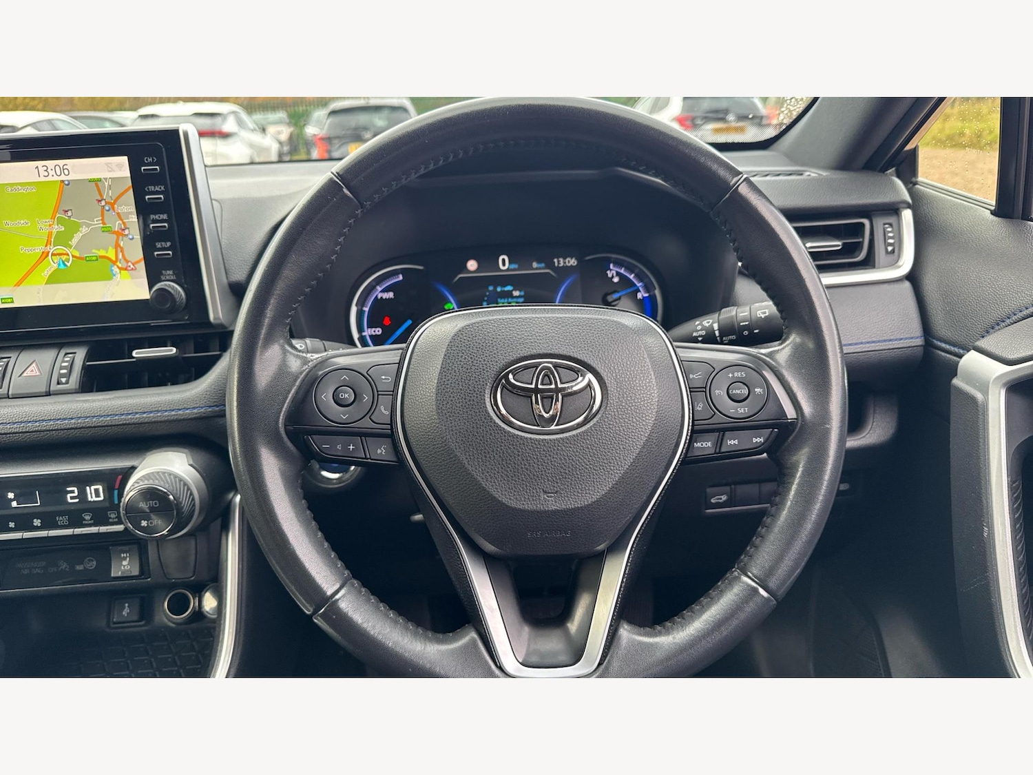 Used Toyota RAV4 2021 for sale - 76527865: Photo 10