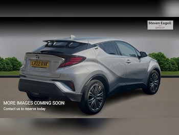 Used Toyota C-HR 2022 for sale - 79181104: Photo
