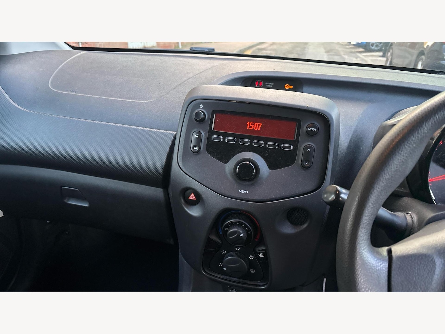Used Toyota AYGO for sale - 76727937: Photo 9