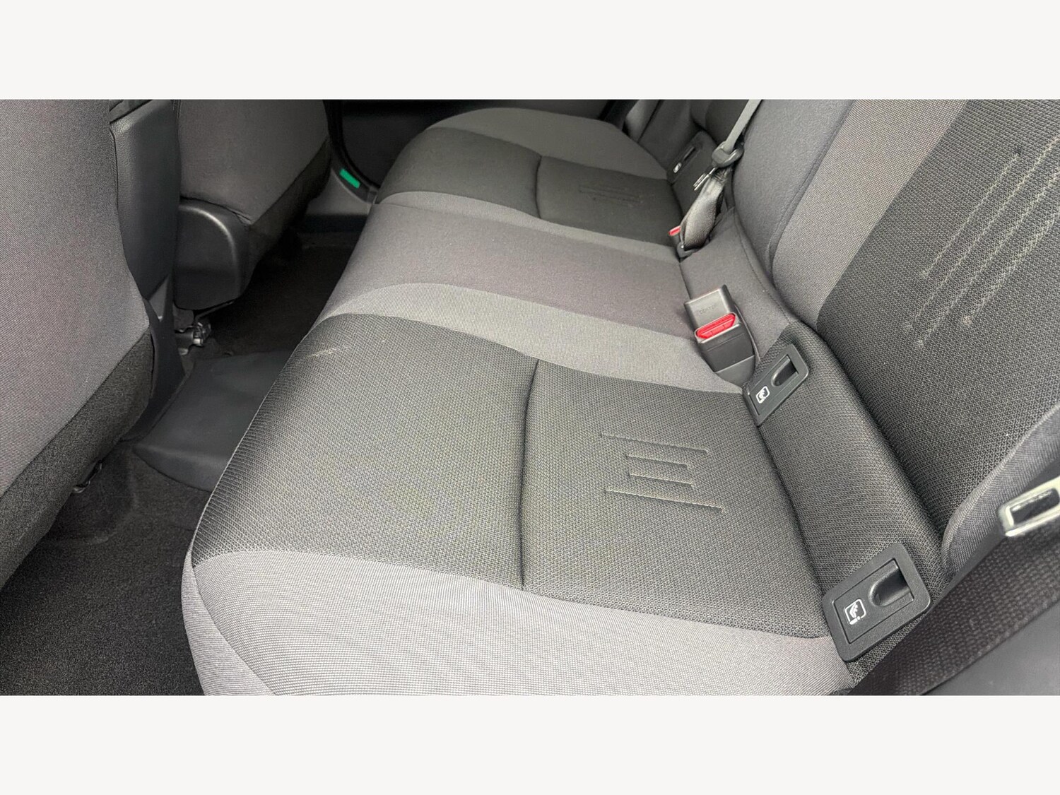 Used Toyota C-HR for sale - 77705585: Photo 15