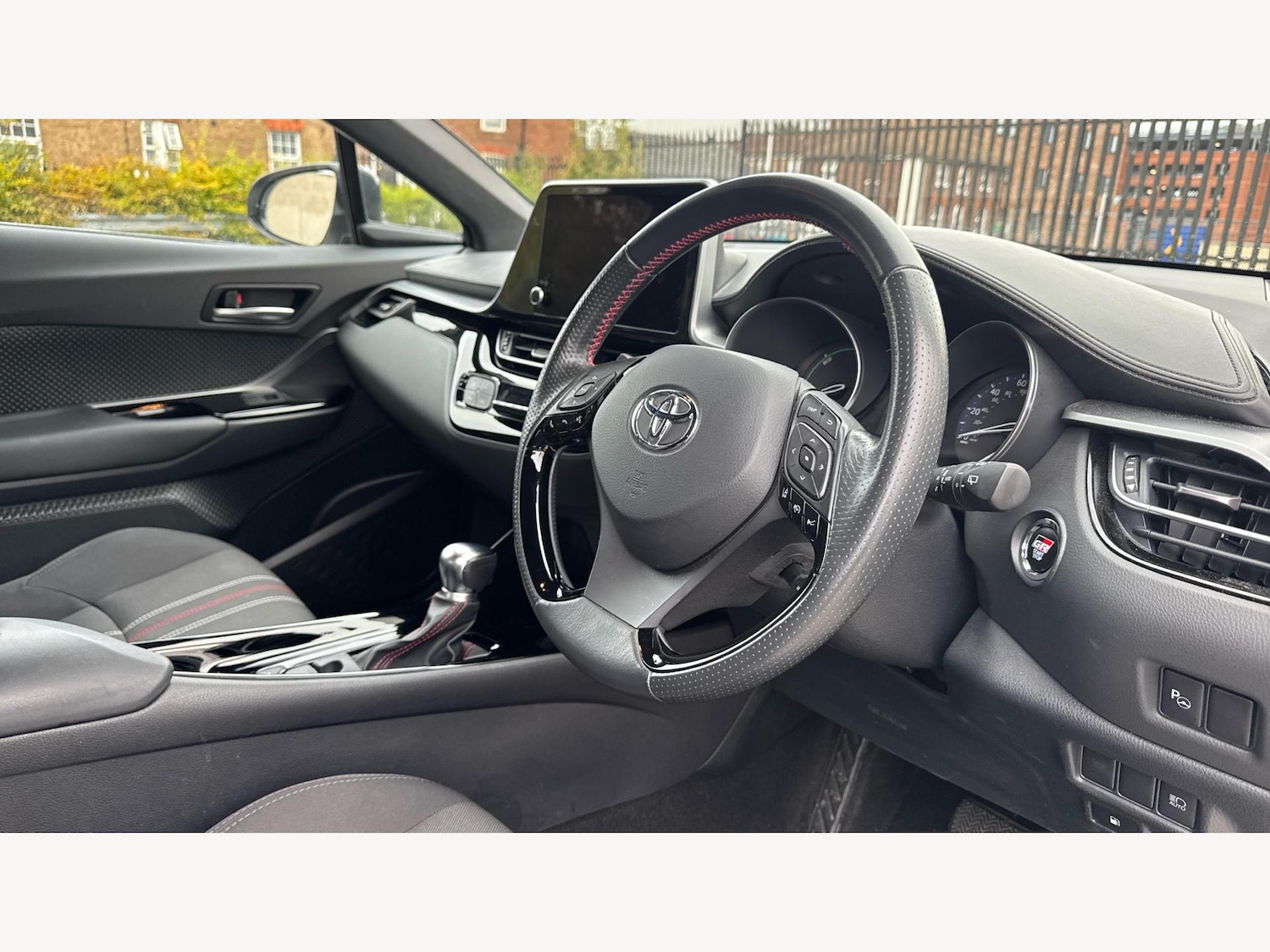 Used Toyota C-HR 2022 for sale - 76072975: Photo 13