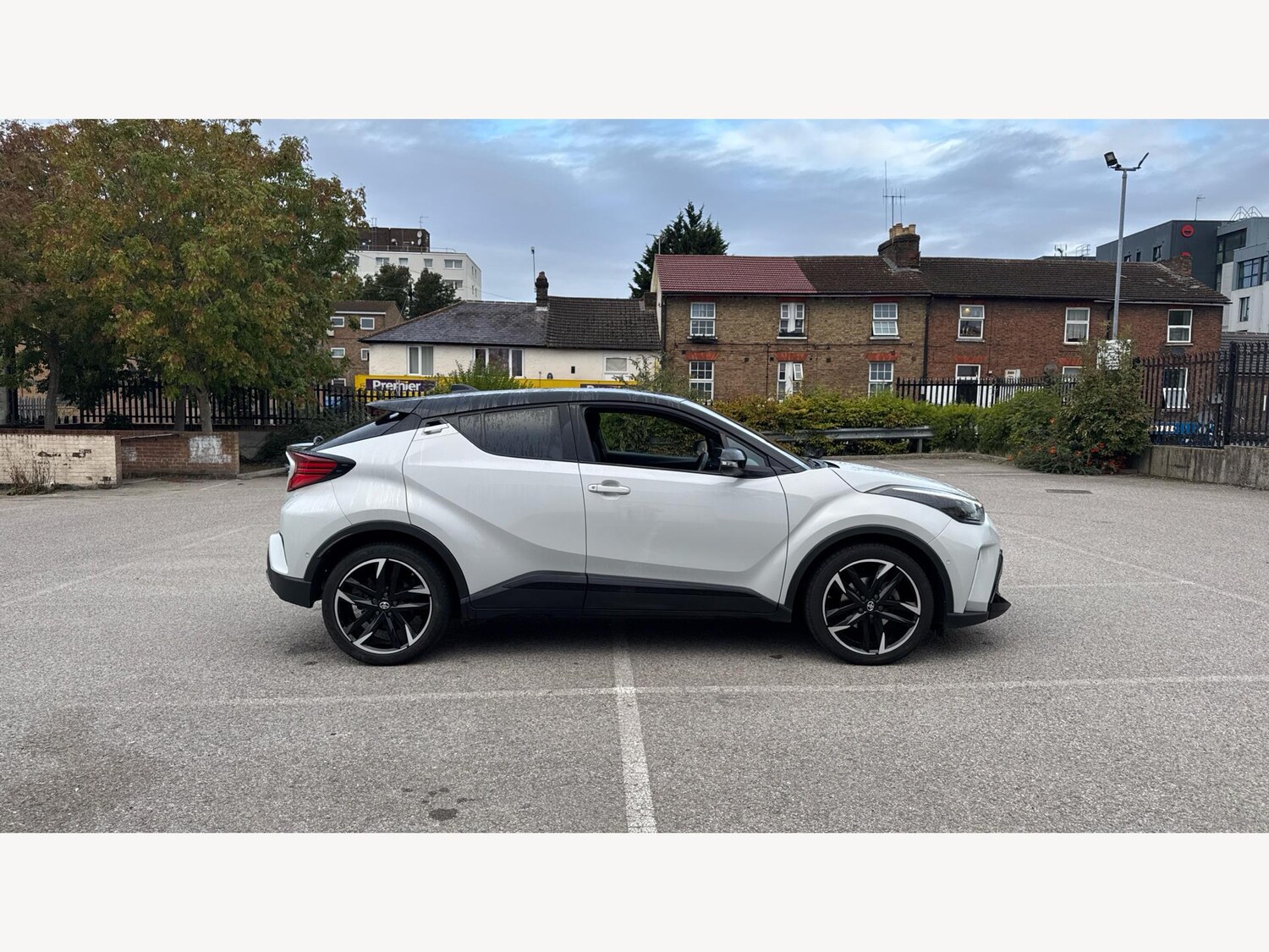 Used Toyota C-HR 2022 for sale - 76072975: Photo 18