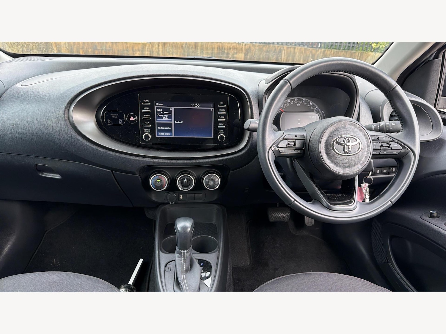 Used Toyota Aygo X 2023 for sale - 77396054: Photo 8
