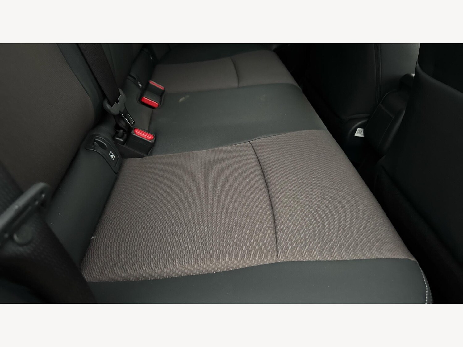 Used Toyota Yaris Cross 2023 for sale - 76953574: Photo 14