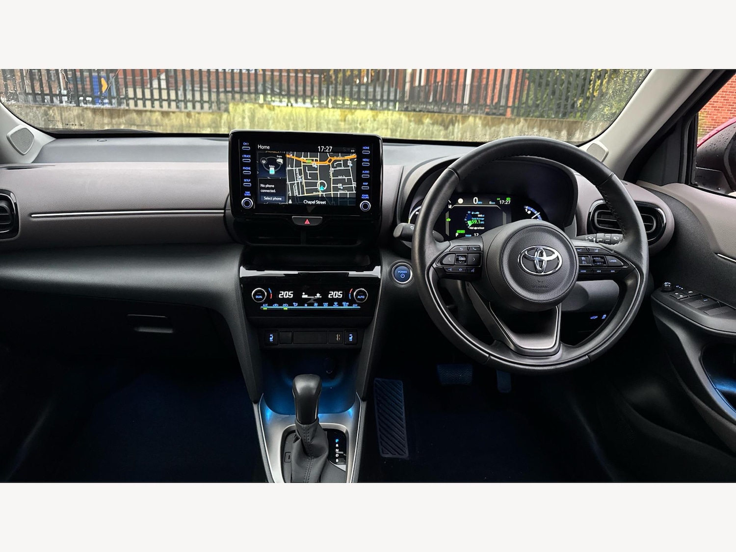 Used Toyota Yaris Cross 2023 for sale - 76953574: Photo 7