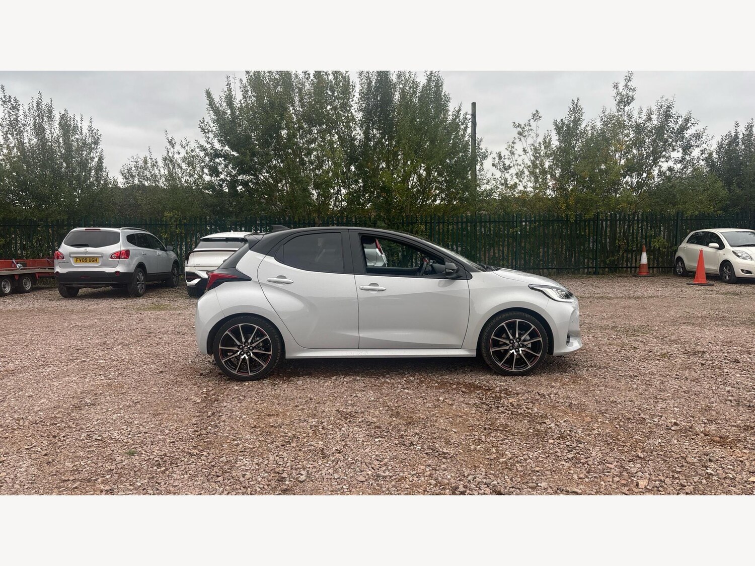 Used Toyota Yaris for sale - 77587228: Photo 18