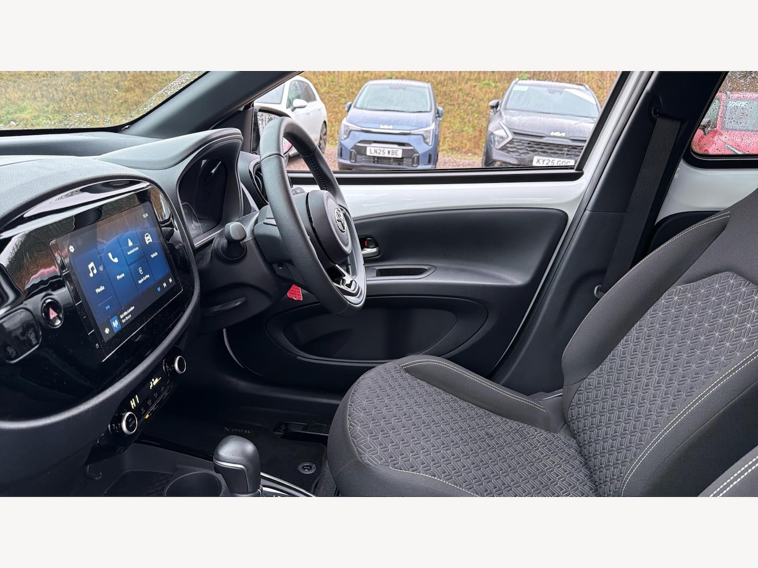 Used Toyota Aygo X 2025 for sale - 77315181: Photo 13