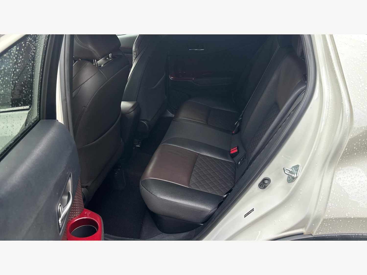 Used Toyota C-HR 2017 for sale - 76824758: Photo 15