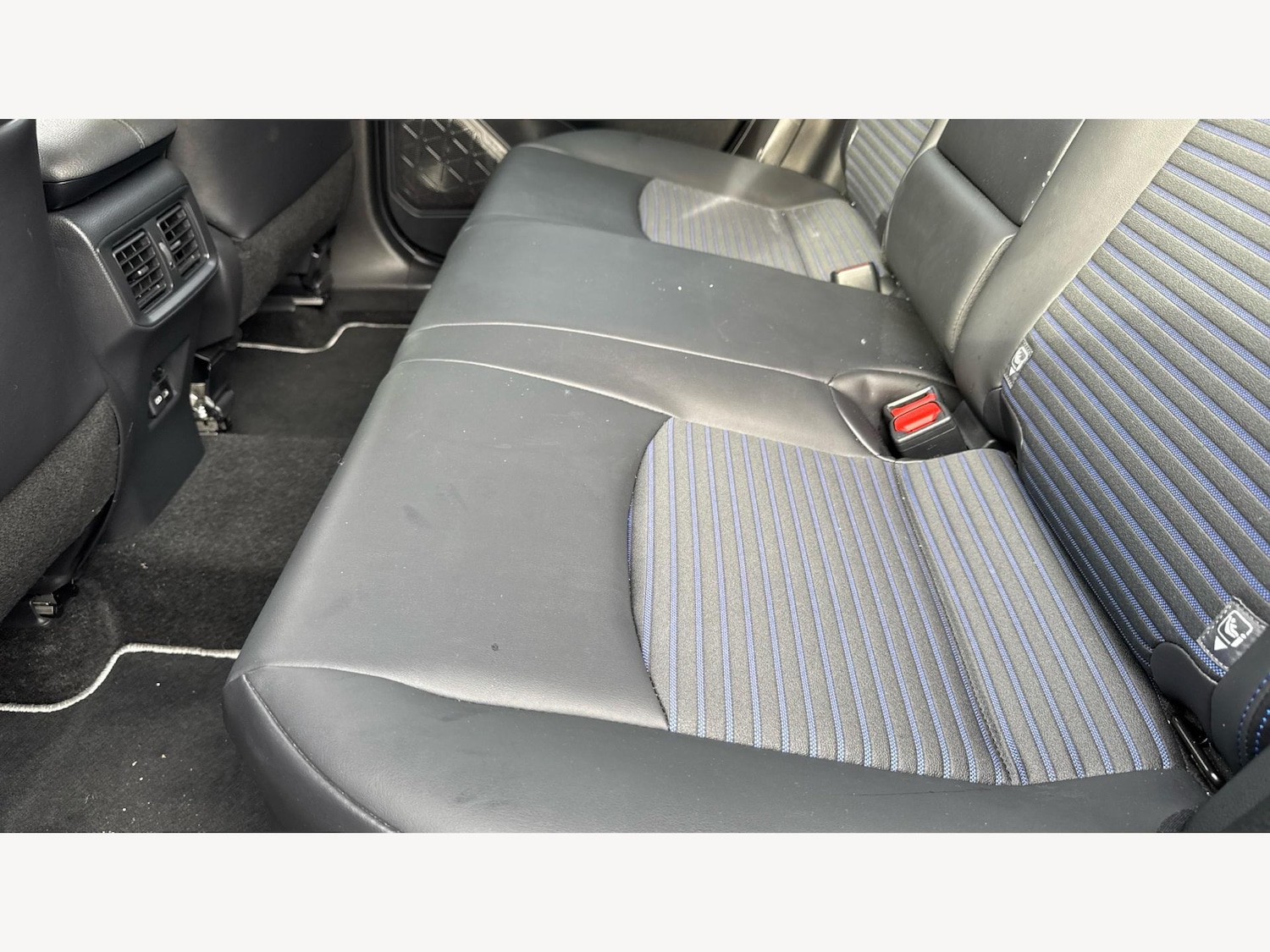 Used Toyota RAV4 2022 for sale - 76094381: Photo 15