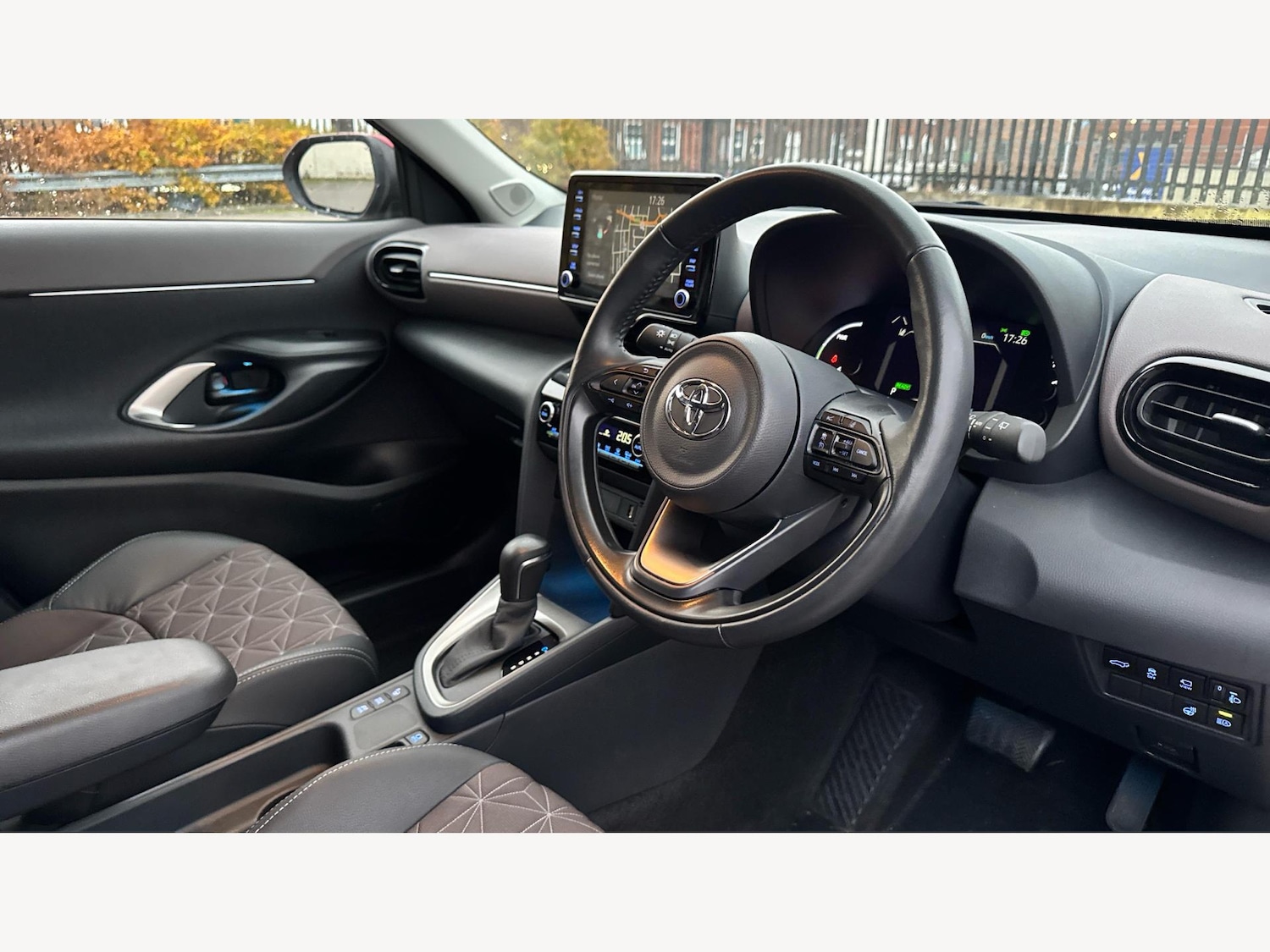 Used Toyota Yaris Cross 2023 for sale - 76425414: Photo 13