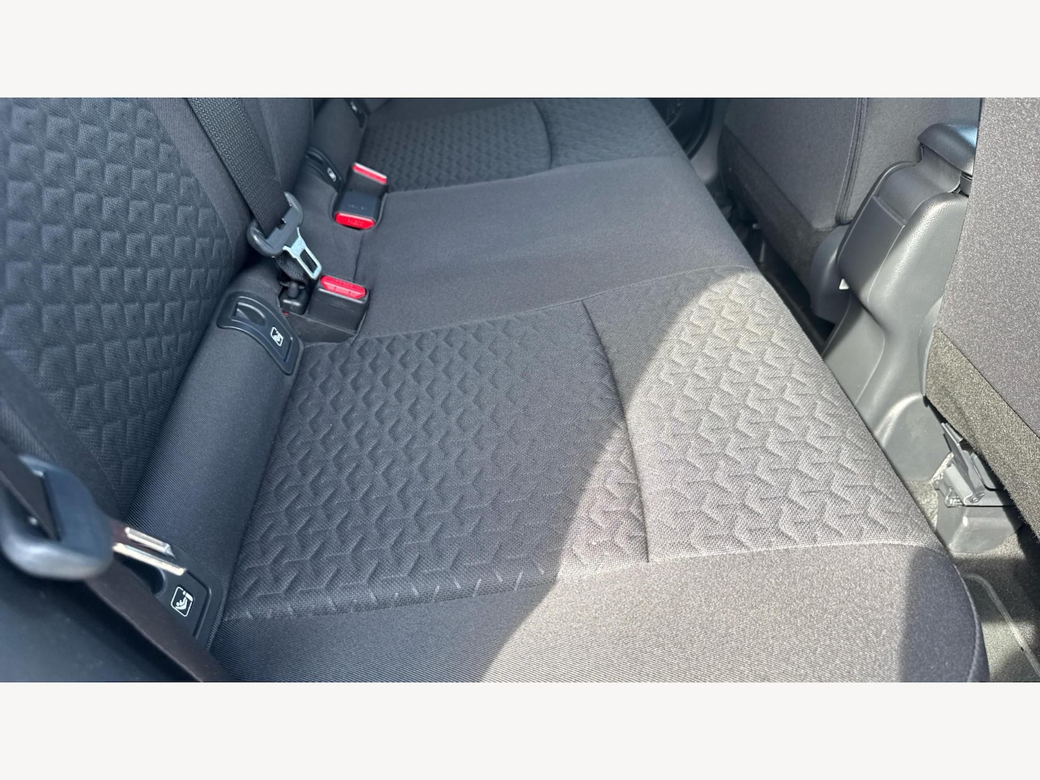 Used Toyota Yaris Cross 2023 for sale - 76380498: Photo 14