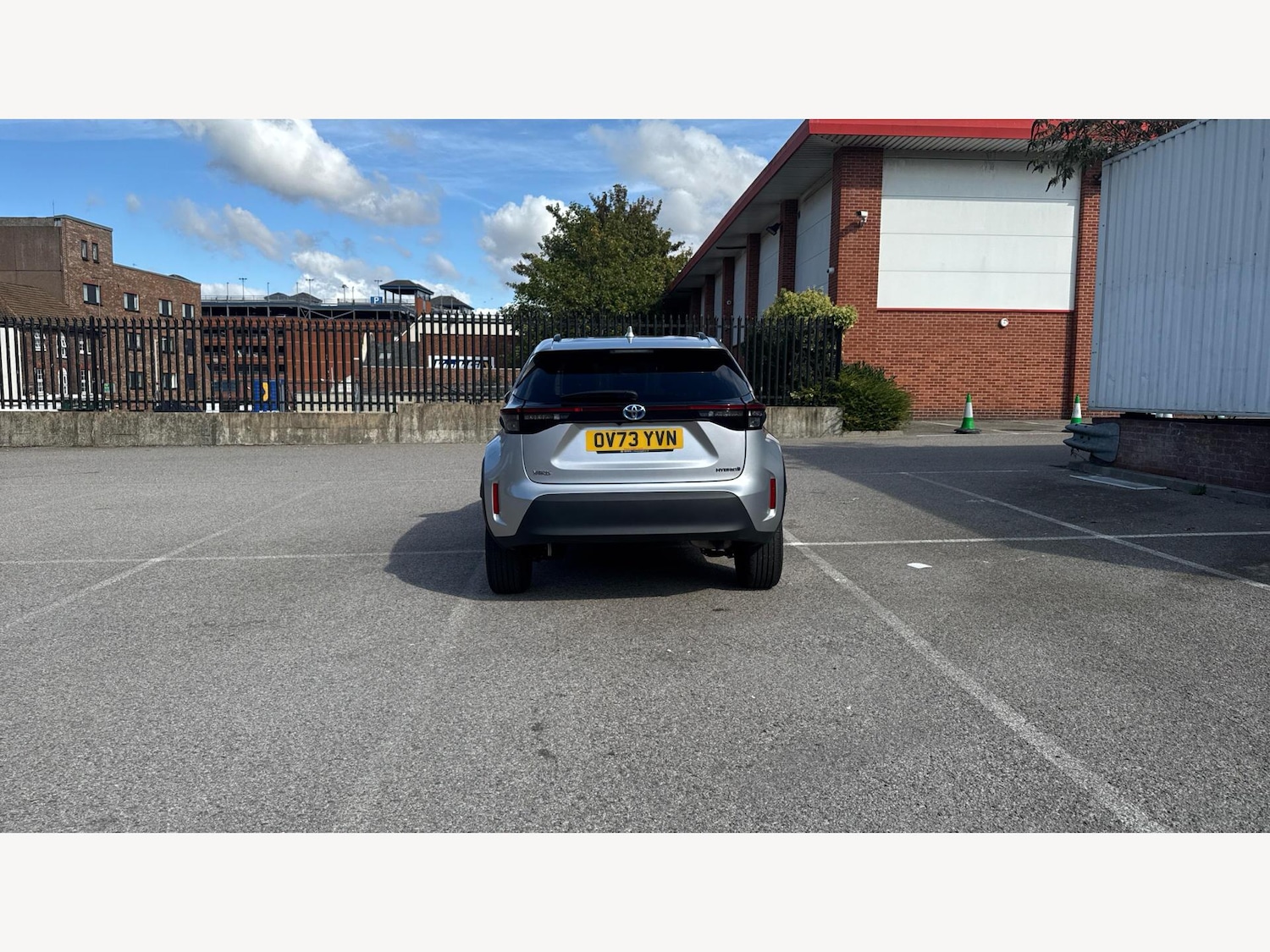 Used Toyota Yaris Cross 2023 for sale - 76380498: Photo 21