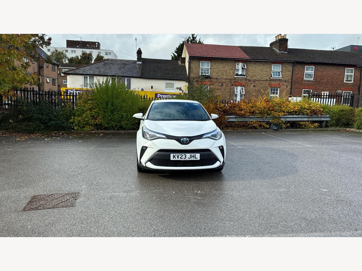 Used Toyota C-HR 2023 for sale - 76326461: Photo 17