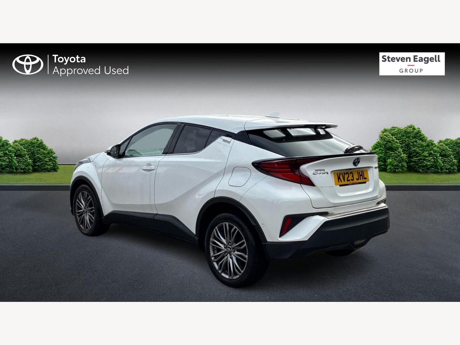 Used Toyota C-HR 2023 for sale - 76326461: Photo 6