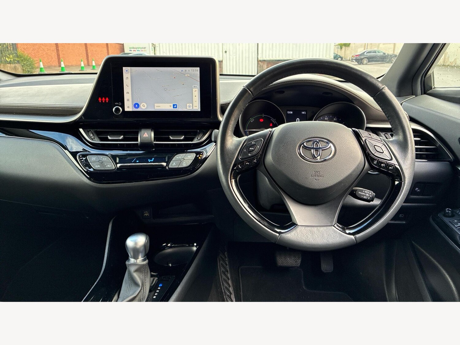 Used Toyota C-HR 2023 for sale - 76326461: Photo 7