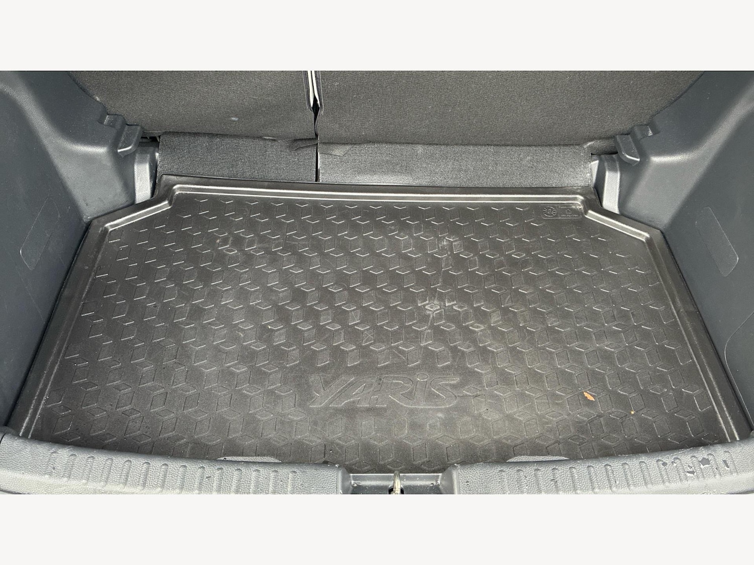 Used Toyota Yaris 2023 for sale - 76327114: Photo 16