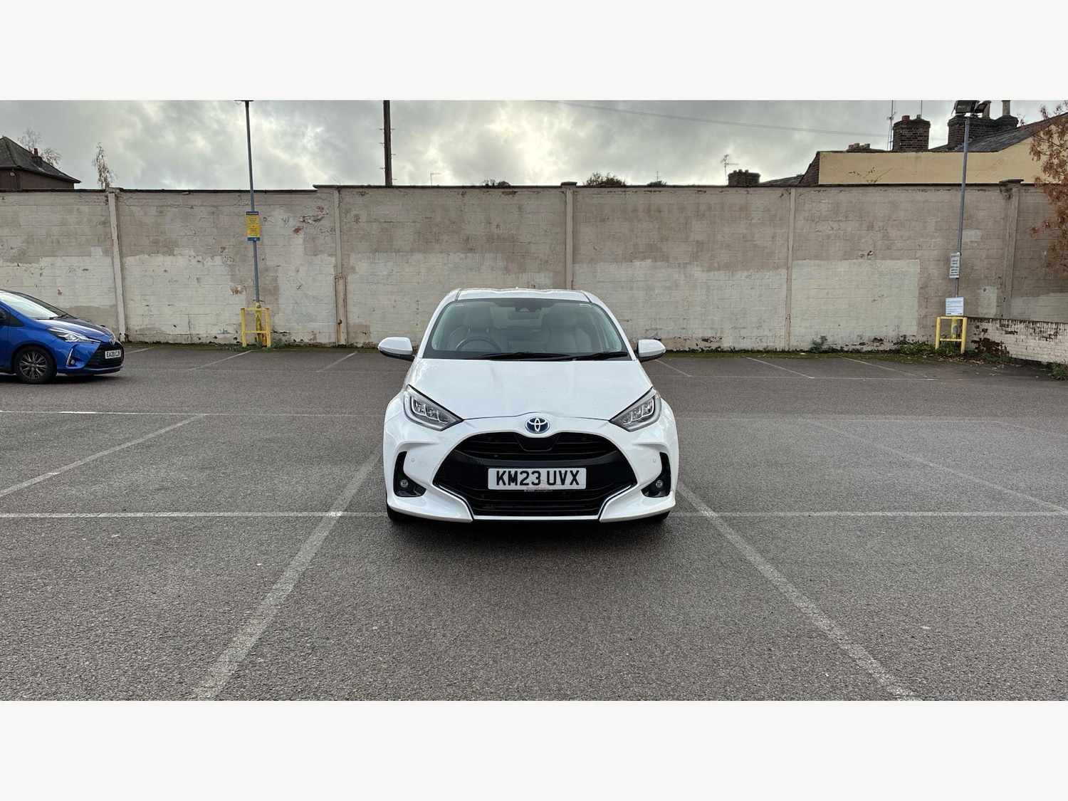 Used Toyota Yaris 2023 for sale - 76327114: Photo 17