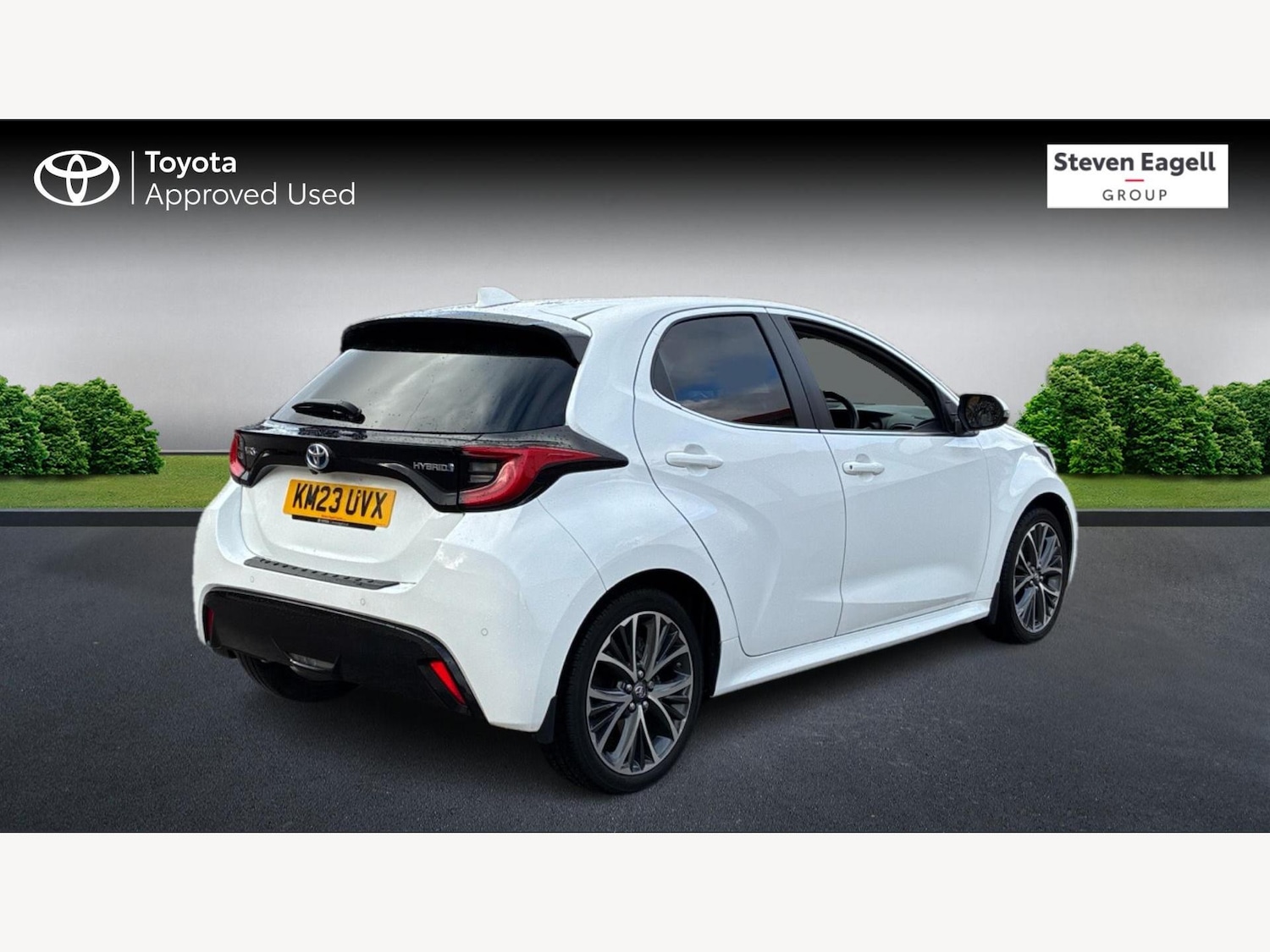 Used Toyota Yaris 2023 for sale - 76327114: Photo 2