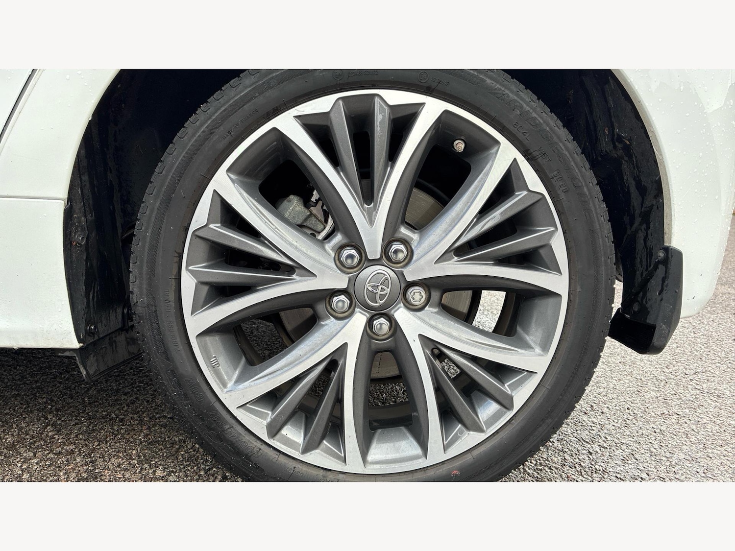 Used Toyota Yaris 2023 for sale - 76327114: Photo 20