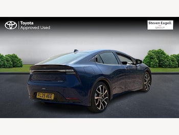 Used Toyota Prius 2025 for sale - 79213144: Photo